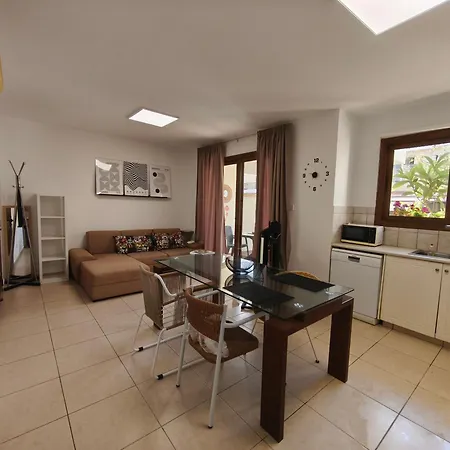 Apartment Erato Gardens